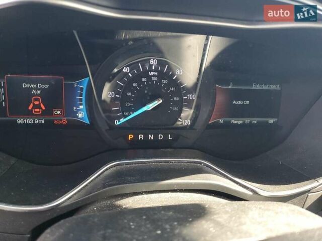 Форд Фьюжен 2018 у Полтаві на Automoto.ua Білий Форд Фьюжен, об'ємом двигуна 2 л та пробігом 155 тис. км за 2600 $, фото 8 на Automoto.ua