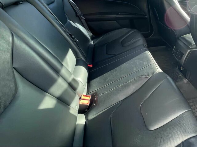 Білий Форд Фьюжен, об'ємом двигуна 2 л та пробігом 36 тис. км за 5000 $, фото 7 на Automoto.ua