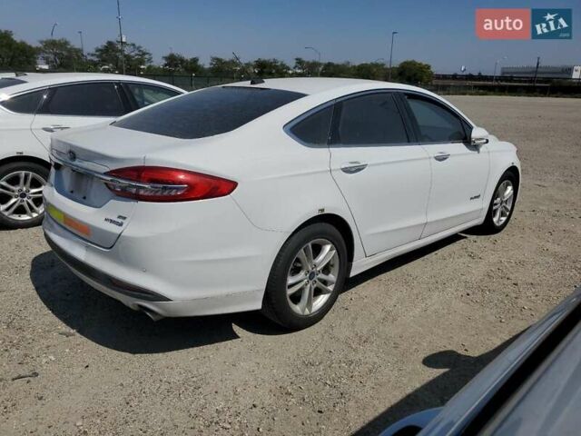 Форд Фьюжен 2018 у Полтаві на Automoto.ua Білий Форд Фьюжен, об'ємом двигуна 2 л та пробігом 155 тис. км за 2600 $, фото 2 на Automoto.ua
