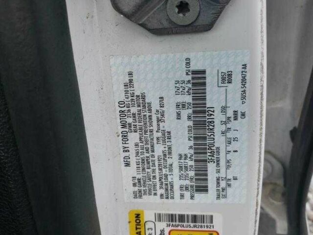 Белый Форд Фьюжн, объемом двигателя 2 л и пробегом 68 тыс. км за 2000 $, фото 11 на Automoto.ua