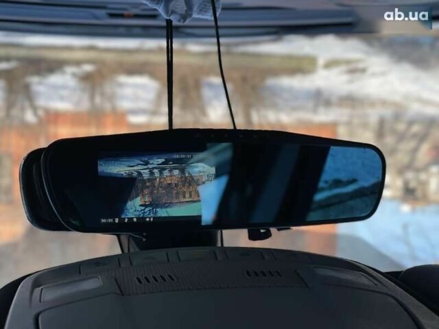 Форд Фьюжн 2018 в Днепре (Днепропетровске) на Automoto.ua Белый Форд Фьюжн, объемом двигателя 2.5 л и пробегом 121 тыс. км за 11700 $, фото 19 на Automoto.ua