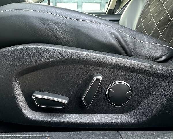 Белый Форд Фьюжн, объемом двигателя 2 л и пробегом 55 тыс. км за 14700 $, фото 17 на Automoto.ua