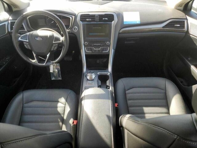 Форд Фьюжен 2018 у Івано-Франківську на Automoto.ua Білий Форд Фьюжен, об'ємом двигуна 2 л та пробігом 20 тис. км за 1800 $, фото 7 на Automoto.ua