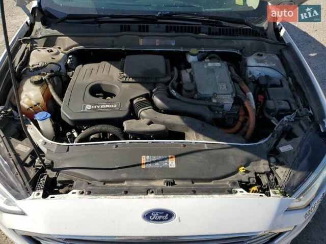 Форд Фьюжен 2018 у Полтаві на Automoto.ua Білий Форд Фьюжен, об'ємом двигуна 2 л та пробігом 155 тис. км за 2600 $, фото 10 на Automoto.ua
