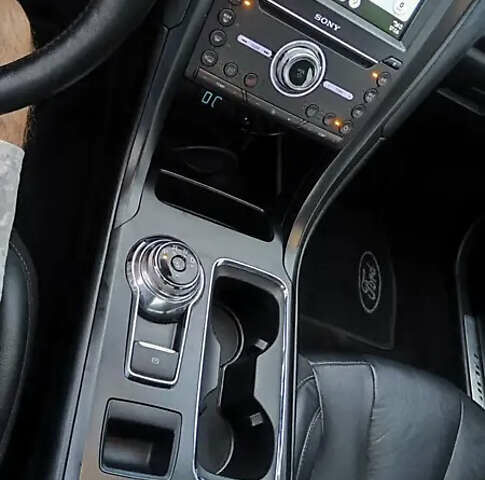 Белый Форд Фьюжн, объемом двигателя 2 л и пробегом 127 тыс. км за 15500 $, фото 11 на Automoto.ua