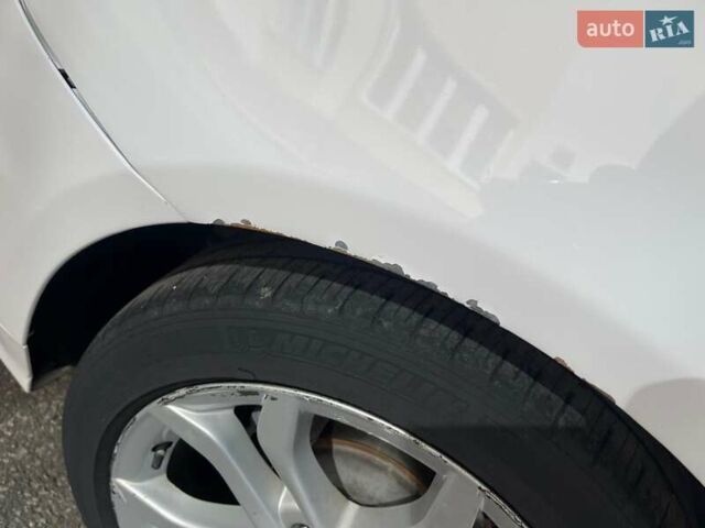 Белый Форд Фьюжн, объемом двигателя 1.5 л и пробегом 75 тыс. км за 12000 $, фото 24 на Automoto.ua