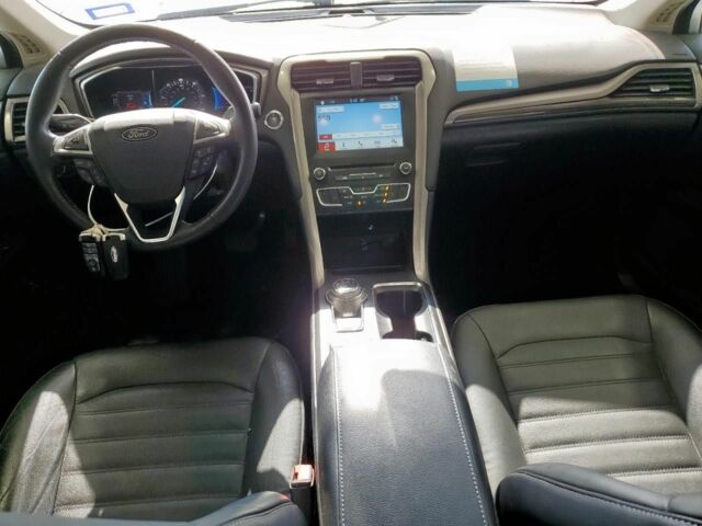 Белый Форд Фьюжн, объемом двигателя 0 л и пробегом 96 тыс. км за 2900 $, фото 7 на Automoto.ua