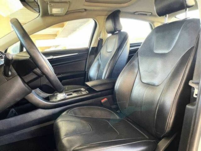 Білий Форд Фьюжен, об'ємом двигуна 2 л та пробігом 89 тис. км за 7000 $, фото 7 на Automoto.ua