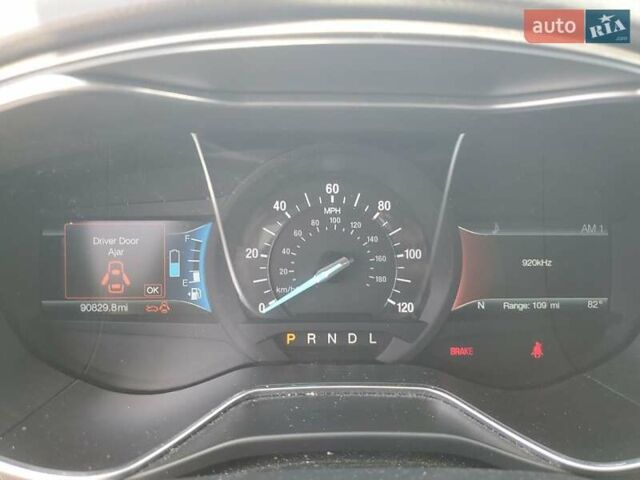 Білий Форд Фьюжен, об'ємом двигуна 2 л та пробігом 144 тис. км за 2500 $, фото 8 на Automoto.ua