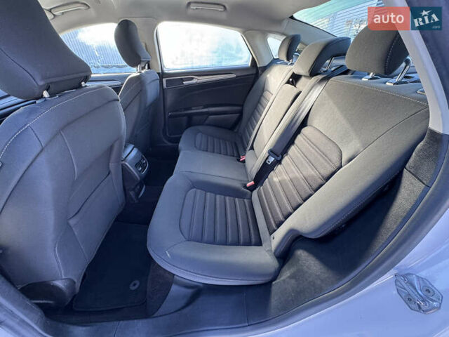 Білий Форд Фьюжен, об'ємом двигуна 0 л та пробігом 199 тис. км за 13100 $, фото 20 на Automoto.ua