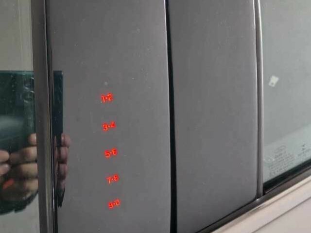 Білий Форд Фьюжен, об'ємом двигуна 2 л та пробігом 125 тис. км за 10600 $, фото 11 на Automoto.ua