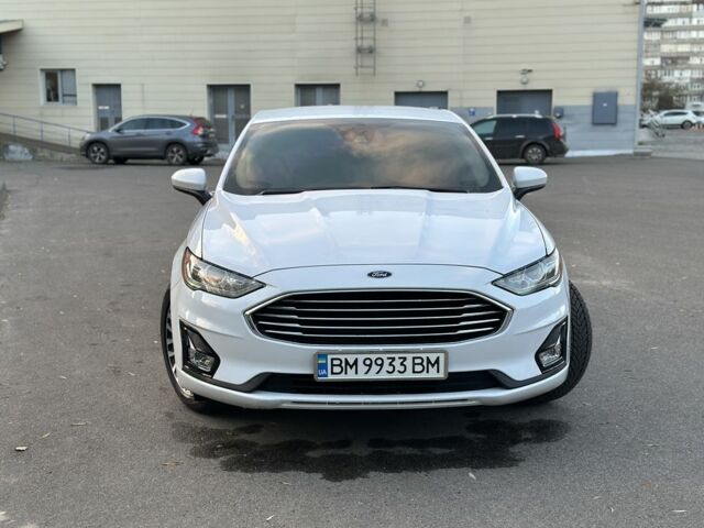 Білий Форд Фьюжен, об'ємом двигуна 2 л та пробігом 111 тис. км за 16700 $, фото 6 на Automoto.ua