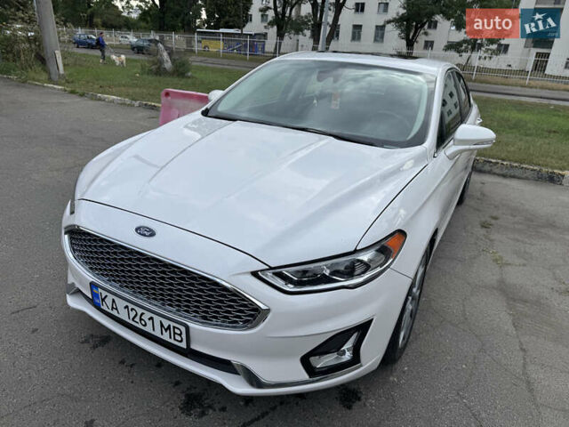 Белый Форд Фьюжн, объемом двигателя 2 л и пробегом 145 тыс. км за 17900 $, фото 10 на Automoto.ua
