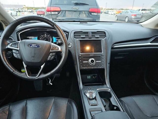 Білий Форд Фьюжен, об'ємом двигуна 0 л та пробігом 79 тис. км за 15000 $, фото 7 на Automoto.ua