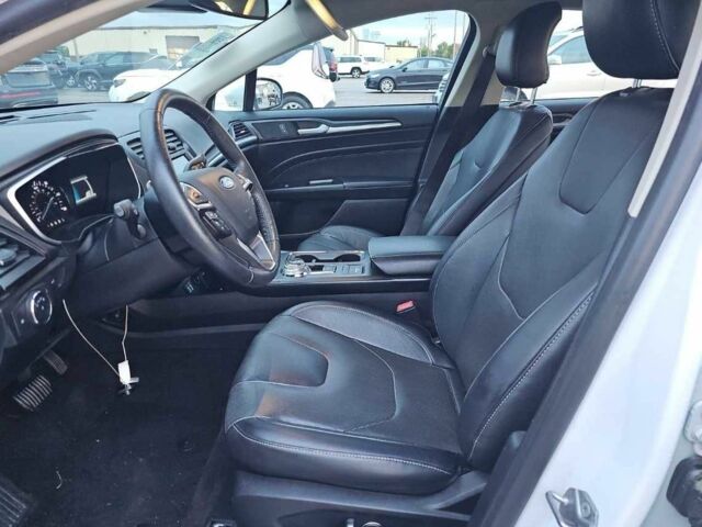 Білий Форд Фьюжен, об'ємом двигуна 0 л та пробігом 79 тис. км за 15000 $, фото 13 на Automoto.ua