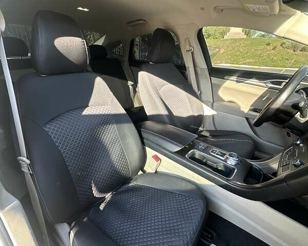 Белый Форд Фьюжн, объемом двигателя 2 л и пробегом 168 тыс. км за 16400 $, фото 24 на Automoto.ua
