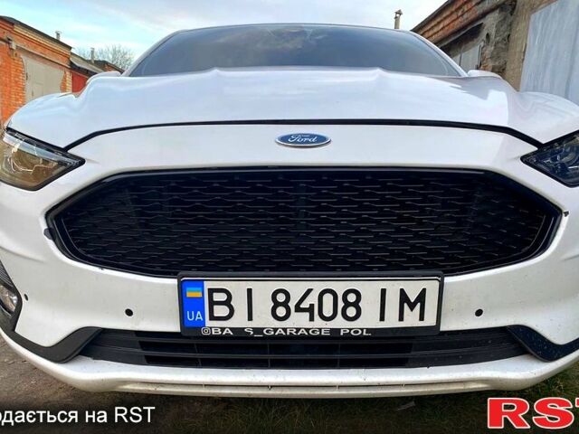 Белый Форд Фьюжн, объемом двигателя 2.5 л и пробегом 70 тыс. км за 15500 $, фото 3 на Automoto.ua