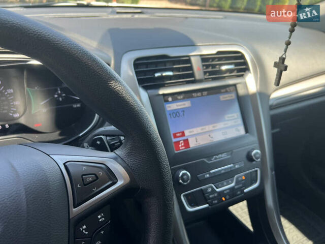 Форд Фьюжн 2019 в Житомире на Automoto.ua Белый Форд Фьюжн, объемом двигателя 1.5 л и пробегом 70 тыс. км за 13600 $, фото 8 на Automoto.ua