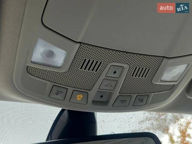 Белый Форд Фьюжн, объемом двигателя 2 л и пробегом 81 тыс. км за 18990 $, фото 35 на Automoto.ua