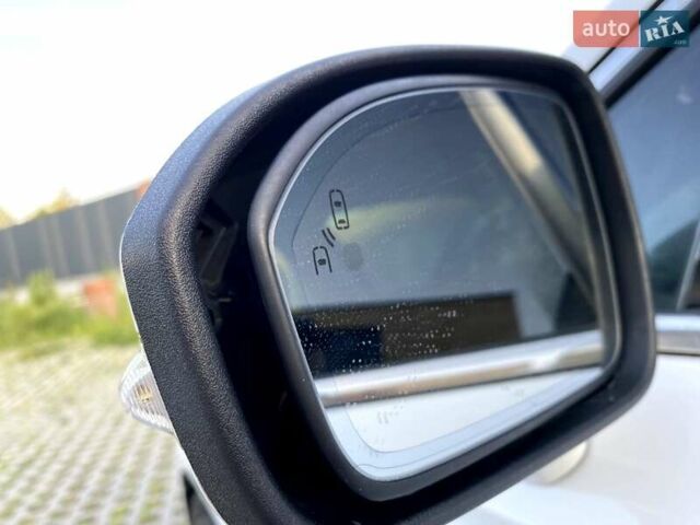 Белый Форд Фьюжн, объемом двигателя 2 л и пробегом 165 тыс. км за 15799 $, фото 18 на Automoto.ua