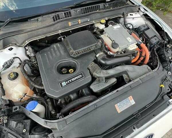 Форд Фьюжн 2019 в Львове на Automoto.ua Белый Форд Фьюжн, объемом двигателя 2 л и пробегом 60 тыс. км за 3000 $, фото 22 на Automoto.ua