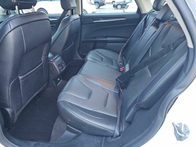 Білий Форд Фьюжен, об'ємом двигуна 0 л та пробігом 79 тис. км за 15000 $, фото 9 на Automoto.ua