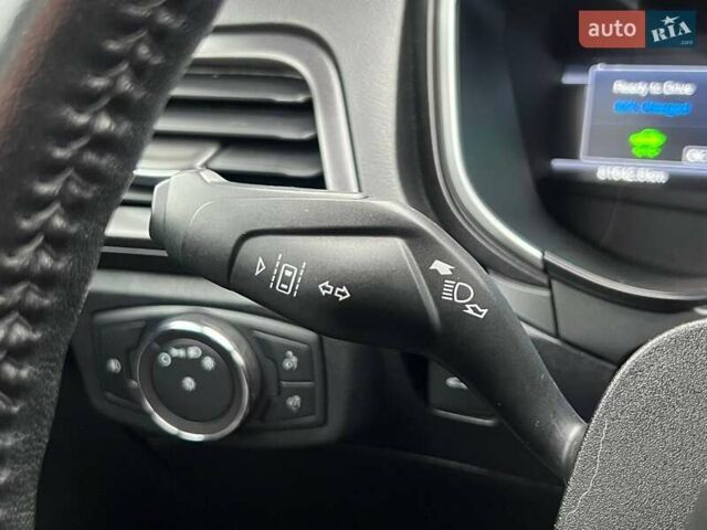 Форд Фьюжен 2019 у Києві на Automoto.ua Білий Форд Фьюжен, об'ємом двигуна 2 л та пробігом 81 тис. км за 20490 $, фото 19 на Automoto.ua