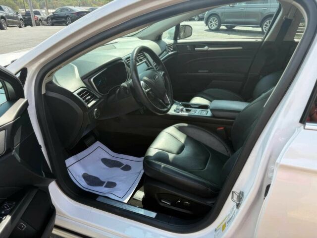 Белый Форд Фьюжн, объемом двигателя 2 л и пробегом 33 тыс. км за 6800 $, фото 8 на Automoto.ua