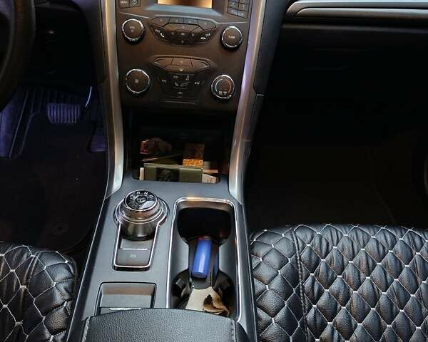 Белый Форд Фьюжн, объемом двигателя 2.5 л и пробегом 59 тыс. км за 14500 $, фото 14 на Automoto.ua