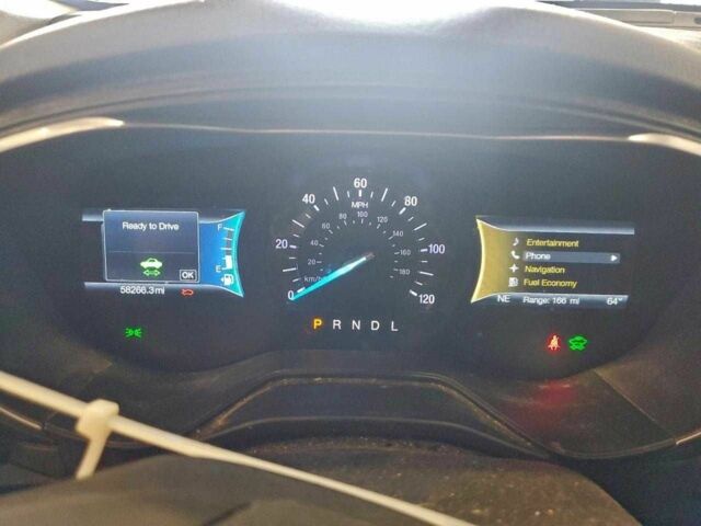 Белый Форд Фьюжн, объемом двигателя 2 л и пробегом 90 тыс. км за 2900 $, фото 8 на Automoto.ua