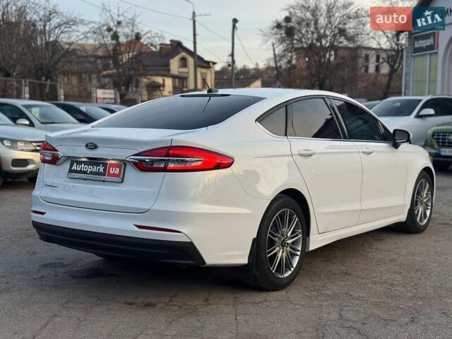 Белый Форд Фьюжн, объемом двигателя 2.5 л и пробегом 79 тыс. км за 13590 $, фото 11 на Automoto.ua