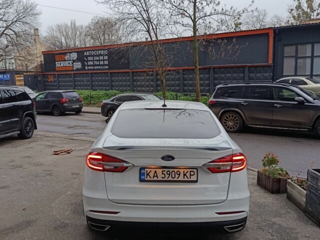 Білий Форд Фьюжен, об'ємом двигуна 2.5 л та пробігом 59 тис. км за 14500 $, фото 5 на Automoto.ua