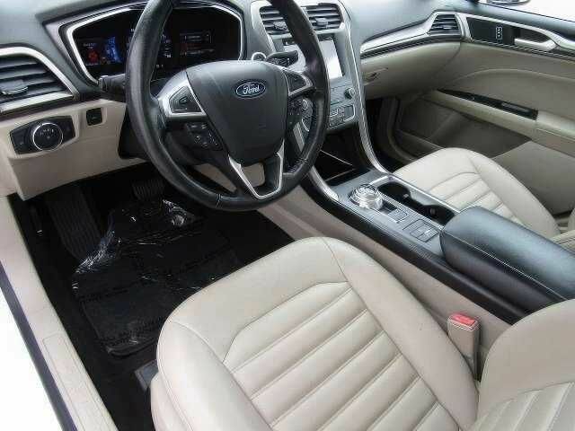 Білий Форд Фьюжен, об'ємом двигуна 2 л та пробігом 89 тис. км за 5000 $, фото 10 на Automoto.ua