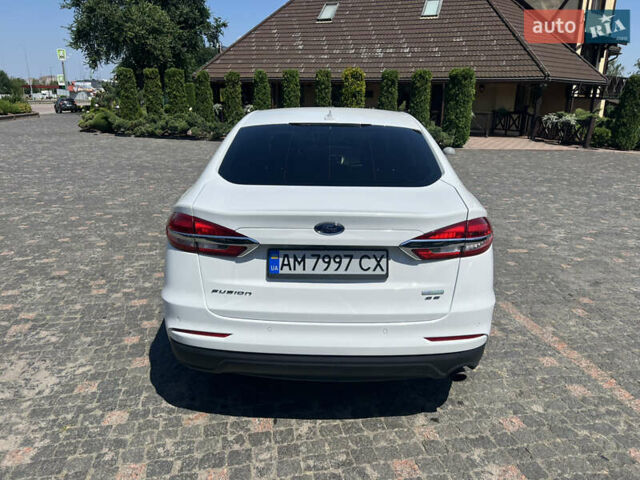 Форд Фьюжн 2019 в Житомире на Automoto.ua Белый Форд Фьюжн, объемом двигателя 1.5 л и пробегом 70 тыс. км за 13600 $, фото 3 на Automoto.ua