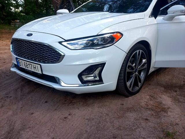Білий Форд Фьюжен, об'ємом двигуна 2 л та пробігом 160 тис. км за 13000 $, фото 11 на Automoto.ua