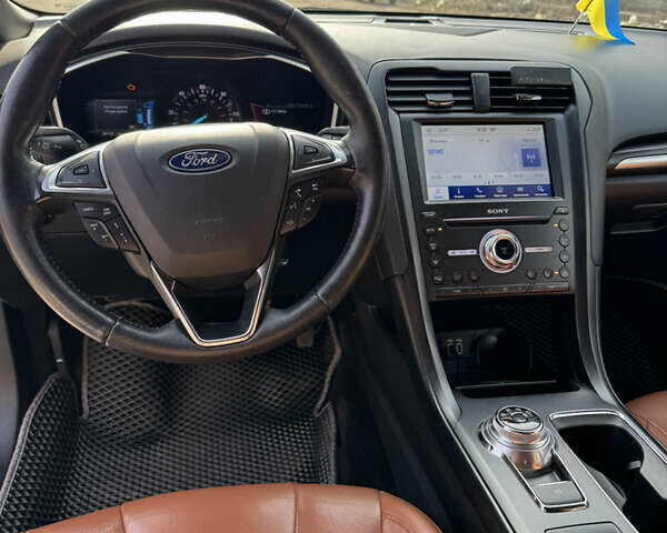 Белый Форд Фьюжн, объемом двигателя 2 л и пробегом 94 тыс. км за 19900 $, фото 25 на Automoto.ua