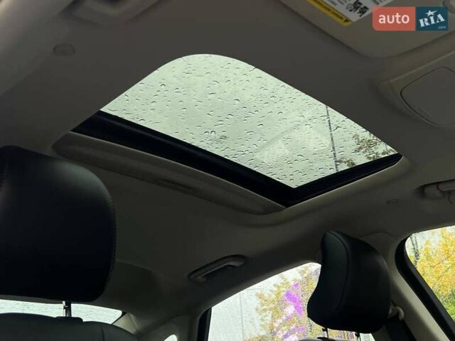 Белый Форд Фьюжн, объемом двигателя 2 л и пробегом 81 тыс. км за 18990 $, фото 15 на Automoto.ua