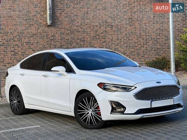 Форд Фьюжн 2019 в Одессе на Automoto.ua Белый Форд Фьюжн, объемом двигателя 2 л и пробегом 140 тыс. км за 15300 $, фото 3 на Automoto.ua