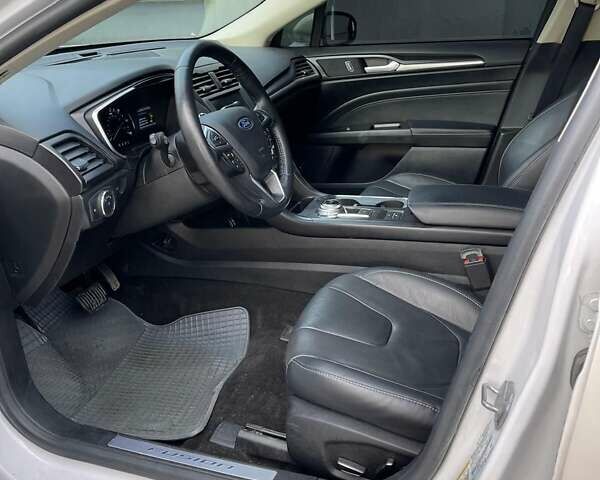 Белый Форд Фьюжн, объемом двигателя 2 л и пробегом 84 тыс. км за 21500 $, фото 48 на Automoto.ua