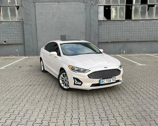 Белый Форд Фьюжн, объемом двигателя 2 л и пробегом 84 тыс. км за 21500 $, фото 9 на Automoto.ua