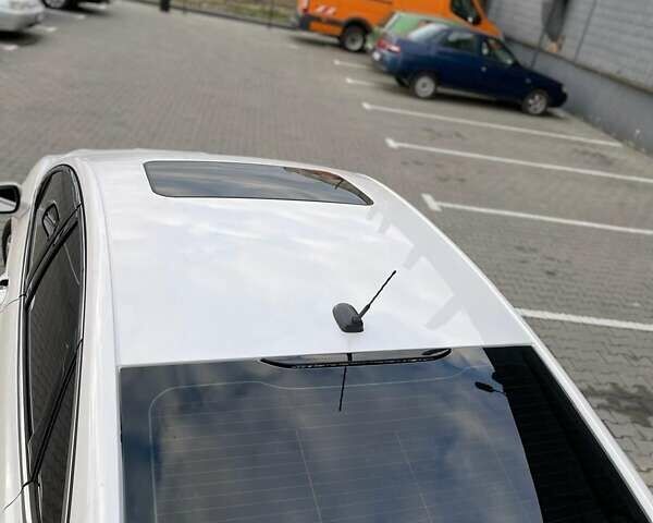 Белый Форд Фьюжн, объемом двигателя 2 л и пробегом 84 тыс. км за 21500 $, фото 14 на Automoto.ua