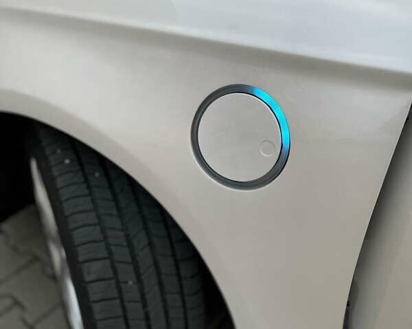 Белый Форд Фьюжн, объемом двигателя 2 л и пробегом 84 тыс. км за 21500 $, фото 26 на Automoto.ua