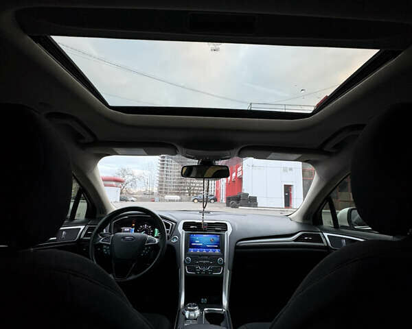 Белый Форд Фьюжн, объемом двигателя 2 л и пробегом 40 тыс. км за 15800 $, фото 17 на Automoto.ua