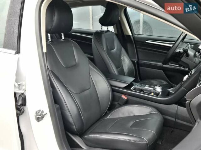 Белый Форд Фьюжн, объемом двигателя 2 л и пробегом 55 тыс. км за 14900 $, фото 10 на Automoto.ua