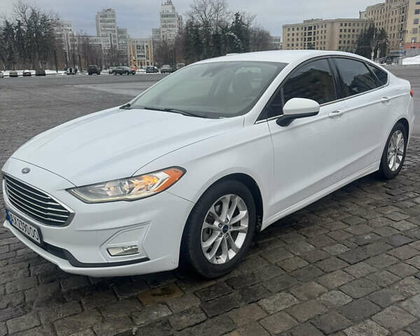 Білий Форд Фьюжен, об'ємом двигуна 1.5 л та пробігом 87 тис. км за 12000 $, фото 4 на Automoto.ua