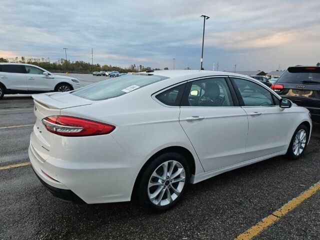 Білий Форд Фьюжен, об'ємом двигуна 0 л та пробігом 79 тис. км за 15000 $, фото 3 на Automoto.ua