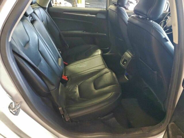 Белый Форд Фьюжн, объемом двигателя 0 л и пробегом 93 тыс. км за 15000 $, фото 6 на Automoto.ua