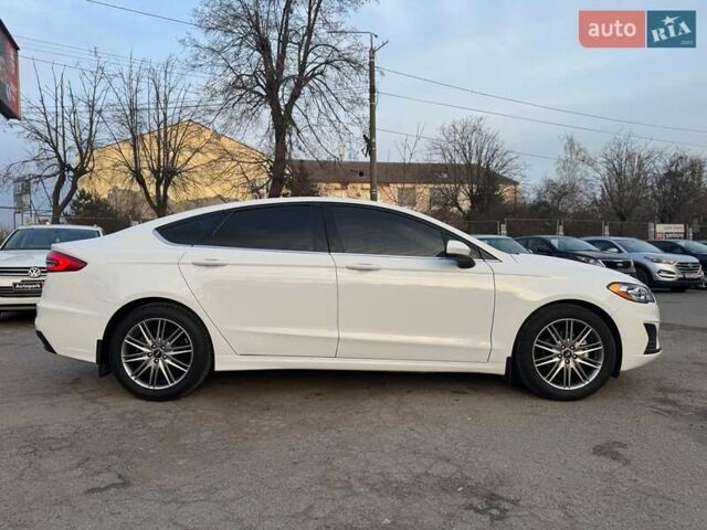 Белый Форд Фьюжн, объемом двигателя 2.5 л и пробегом 79 тыс. км за 13590 $, фото 14 на Automoto.ua