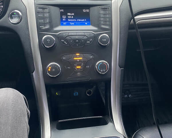 Белый Форд Фьюжн, объемом двигателя 2.49 л и пробегом 241 тыс. км за 13500 $, фото 15 на Automoto.ua