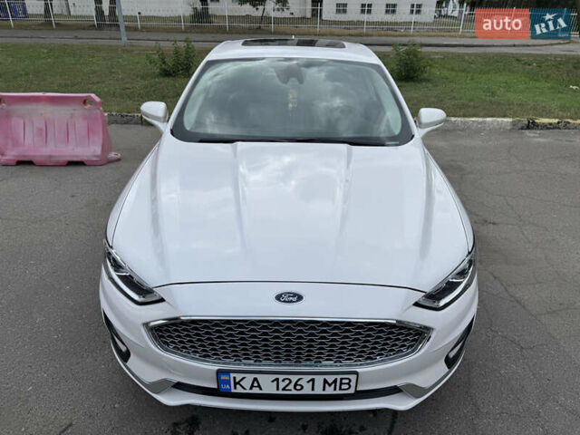 Белый Форд Фьюжн, объемом двигателя 2 л и пробегом 145 тыс. км за 17900 $, фото 11 на Automoto.ua